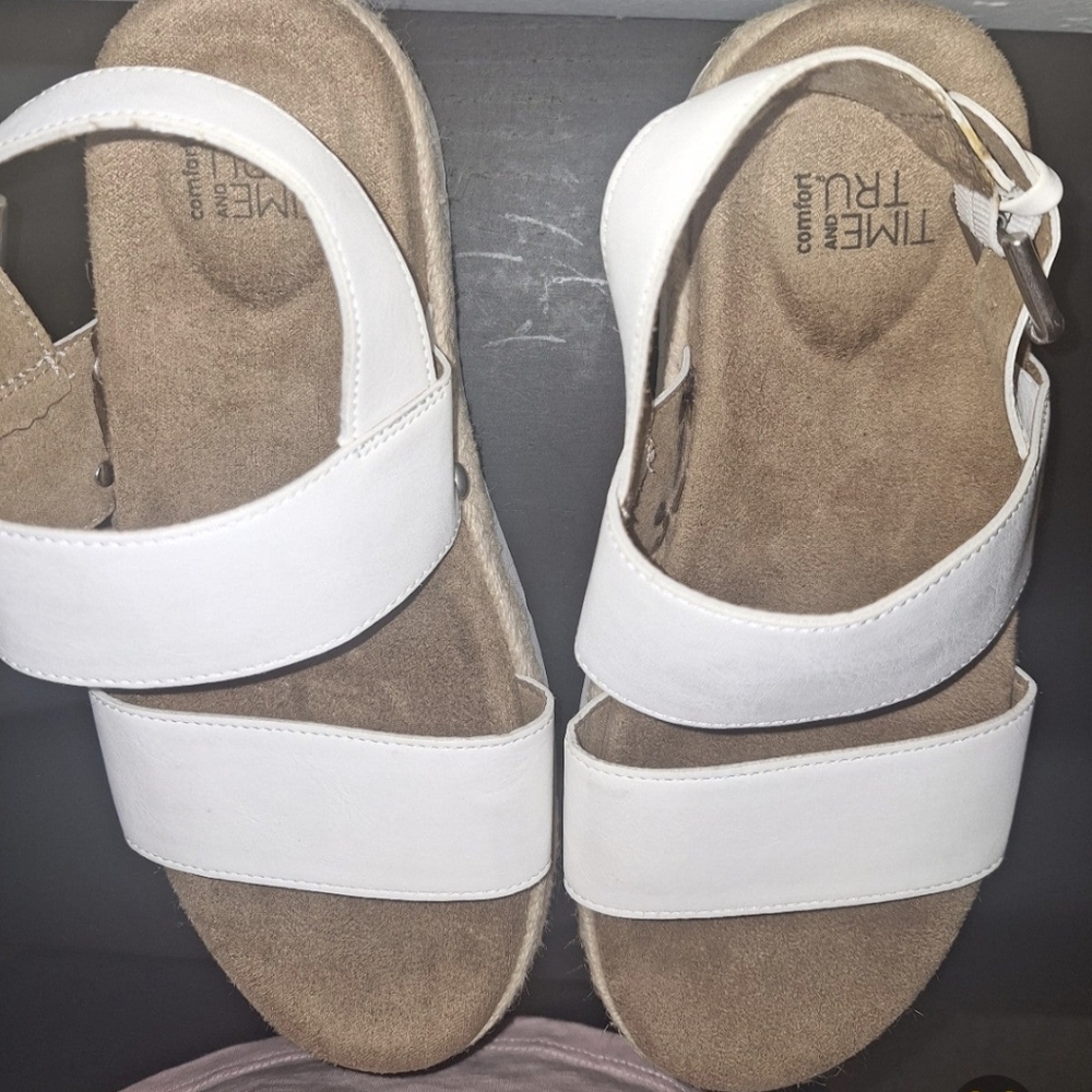 Time and Tru sandals